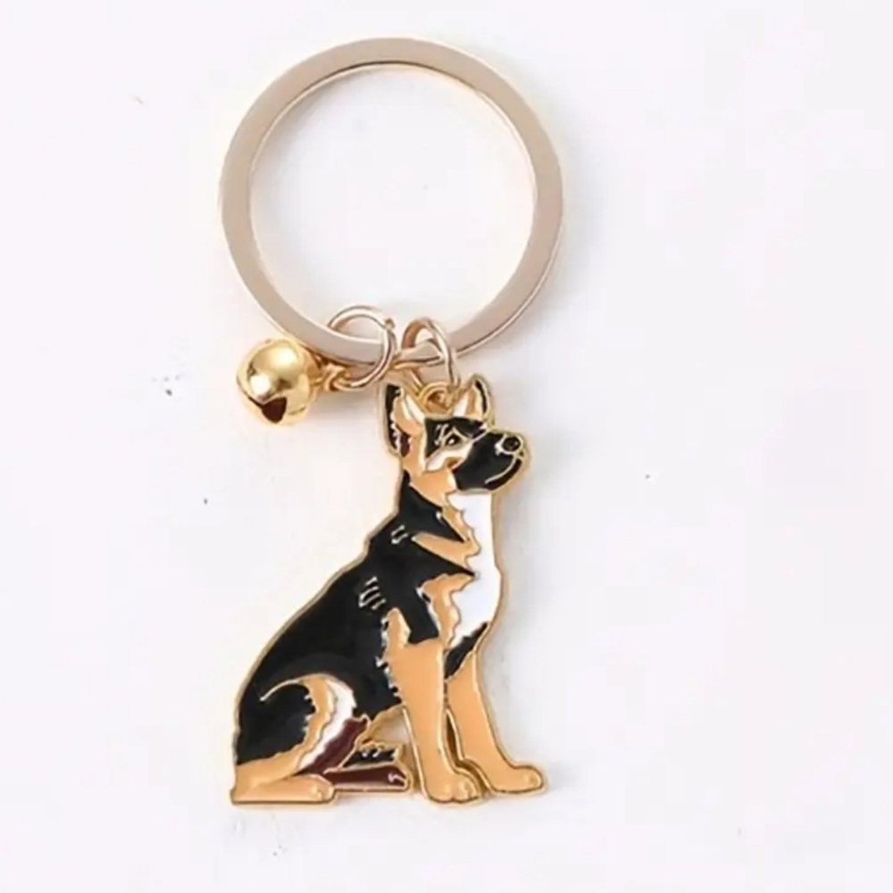 NEW! Enamel German Shepherd 🐾 Keychain Bag Charm 👜🎒 - 🐕 🎁